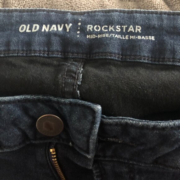 Old Navy Rockstar Jeggings - Picture 6 of 7